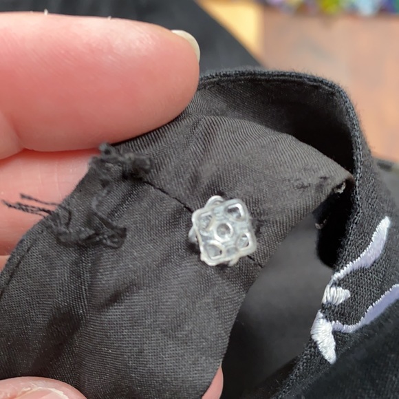 Sleeveless Black Embroidered dress 6 - Picture 13 of 13